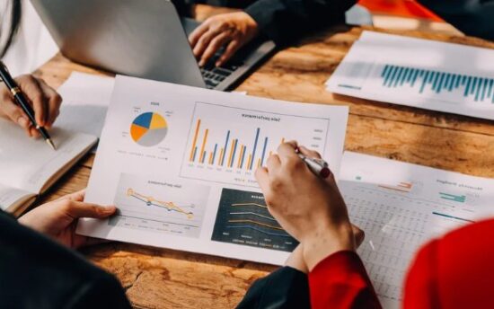 Reporting Builds a Clear Financial Picture