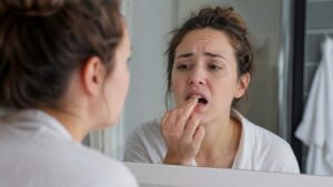 Early Warnings Key Signs of Gum Disease You Shouldn’t Ignore